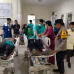 Tabrakan di Depan Sekolah Pengadegan, Dua Siswi Dilarikan ke Rumah Sakit